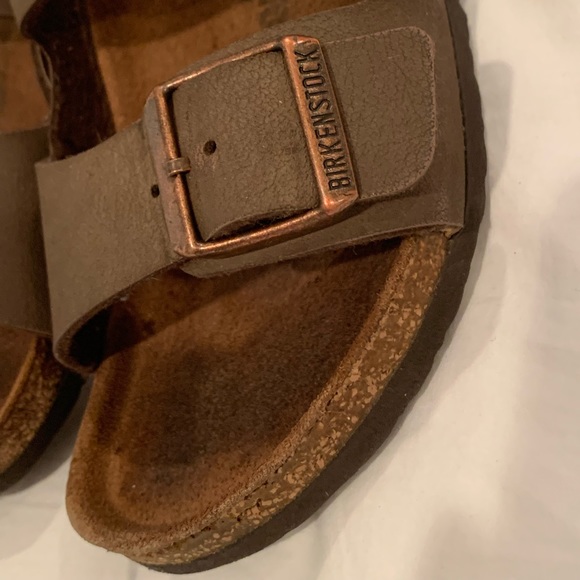 BIRKENSTOCK GIRls leather sandals size 2 - Picture 11 of 12